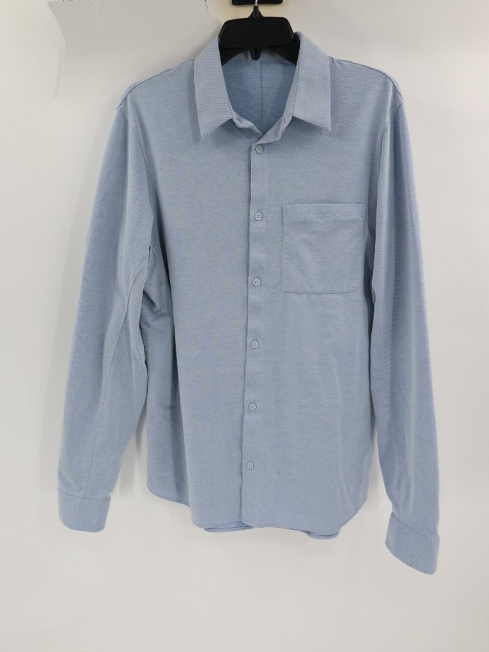 Lululemon Shirt Mens M/L one thing at a time Button Up Long Sleeve Pocket Blue